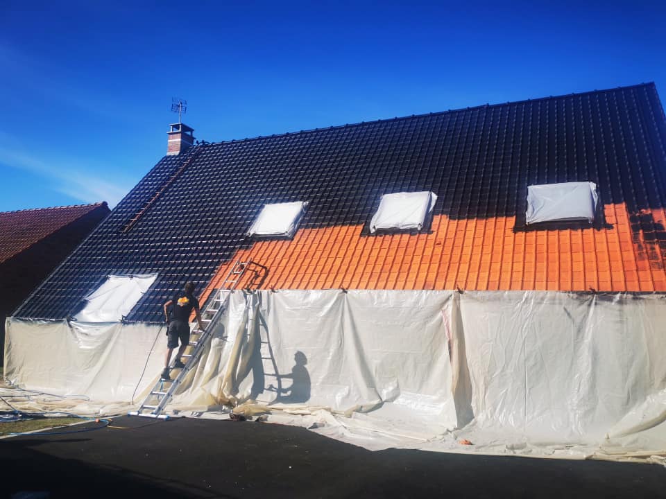 Pose de Peinture hydrofuge sur toiture à Arras